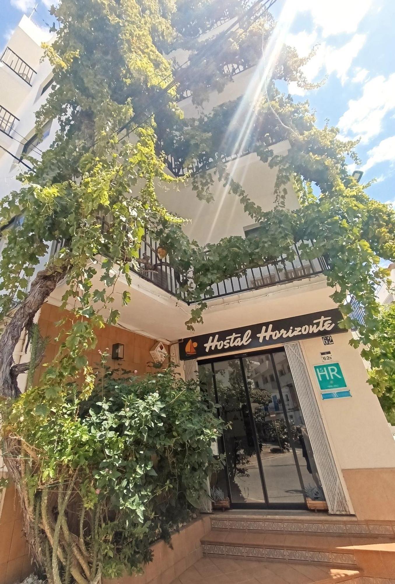 Hostal Horizonte San Antonio  Exterior photo