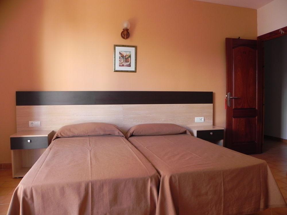 Hostal Horizonte San Antonio  Exterior photo A bedroom