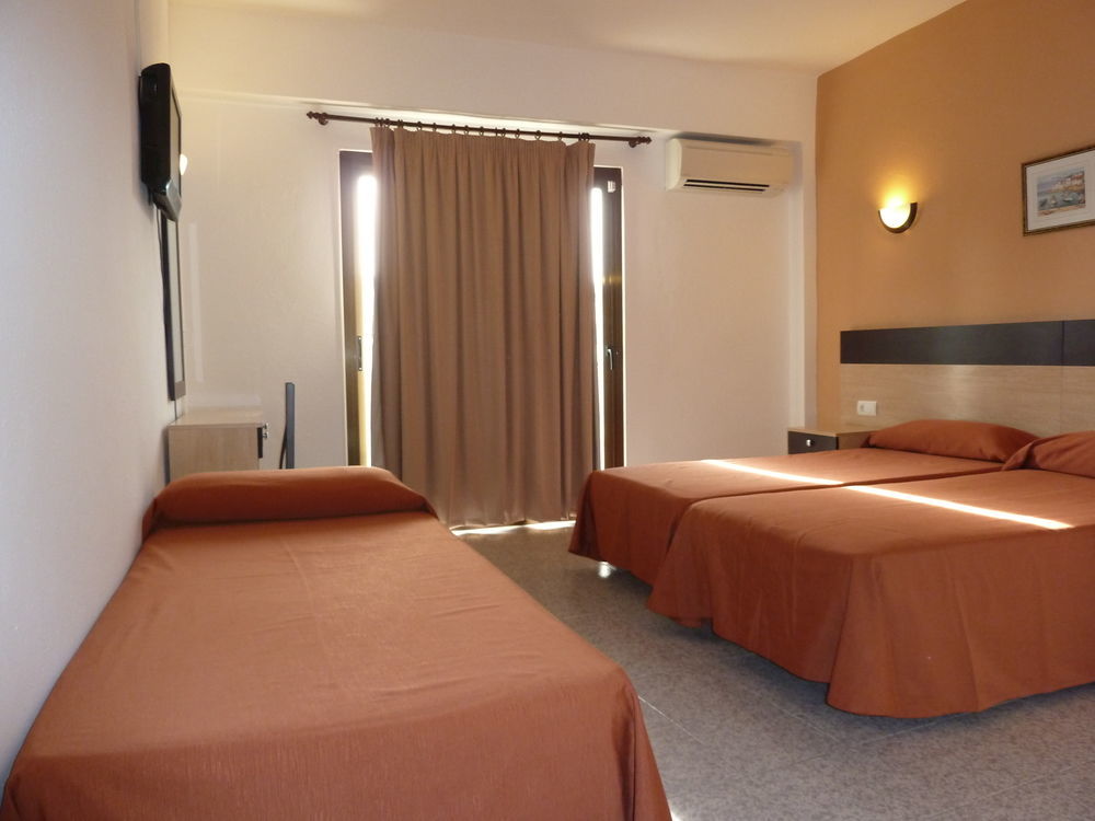Hostal Horizonte San Antonio  Exterior photo A typical hotel room