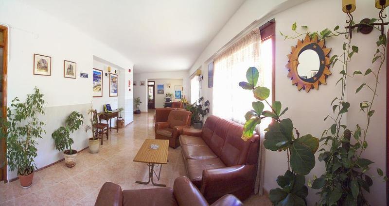 Hostal Horizonte San Antonio  Exterior photo The lobby of the hotel